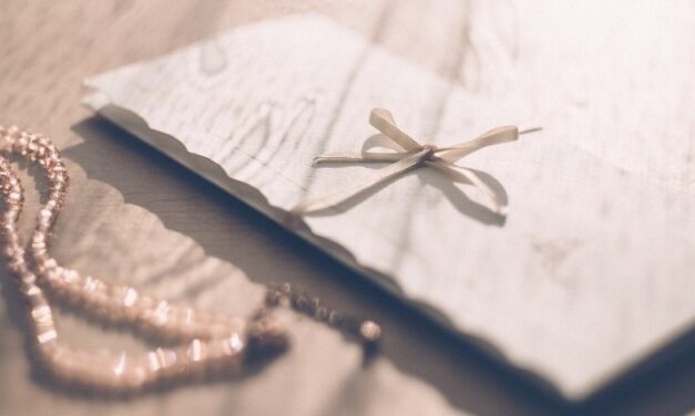 Jak Podpisać Kartkę Na Komunię (Porady Dla Każdego)